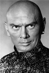 Yul Brynner notebook - achieve your goals, perfect 120 lined pages #1
