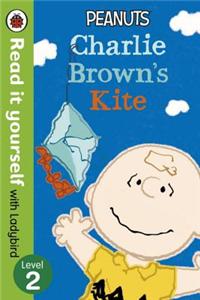 Peanuts: Charlie Brown's Kite - Read it Yourself with Ladybi