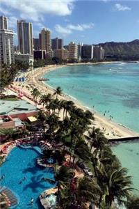 Luxury Hotels on Waikiki Beach in Hawaii Journal: 150 Page Lined Notebook/Diary