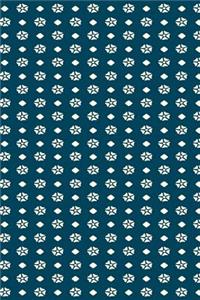 2019 Weekly Planner Pretty Dots Diamonds Pattern Design 134 Pages