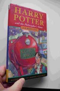 HARRY POTTER AND THE PHILOSOPHER'S STONE