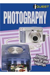 Essential Photography: Essential Facts at Your Fingertips