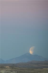 Moon Rises Desert Sky Science 2020 Weekly Planner 134 Pages