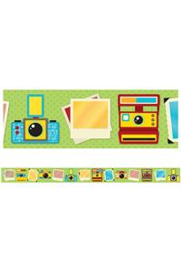 Hipster Retro Cameras Straight Borders