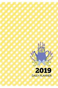 2019 Daily Planner: Lavender and Yellow Gingham