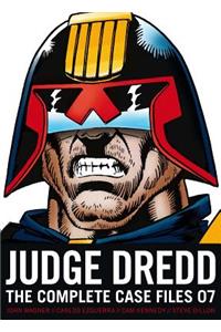 Judge Dredd: The Complete Case Files 07