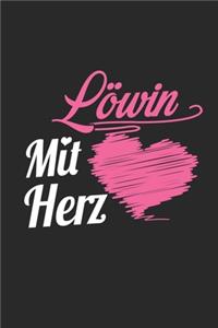 Löwin Mit Herz
