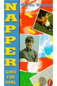 Napper Goes For Goal (Puffin Books)