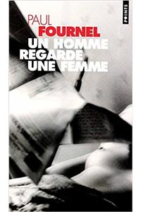 Un homme regarde une femme