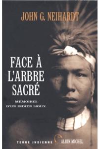 Face A L'Arbre Sacree