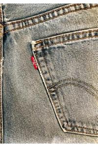 Levis