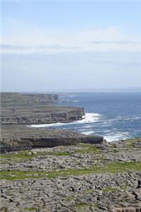 Beach on Inishmore Ireland Aran Islands Journal: 150 page lined notebook/diary