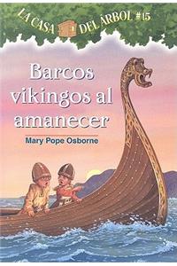 Barcos Vikingos al Amanecer