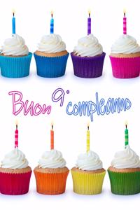 Buon 9° Compleanno: Carino cupcake progettato libro di compleanno che può essere utilizzato come un diario o taccuino. Grande regalo per ragazze di 9 anni o ragazzi. Me