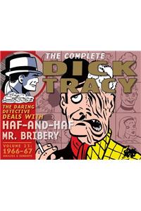 Complete Chester Gould's Dick Tracy Volume 23