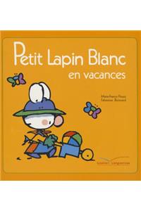 Petit Lapin Blanc En Vacances