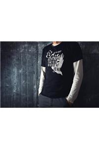 The Raven T-Shirt - Small: (T-Shirt Size S)