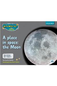 Read Write Inc. Phonics: Non-fiction Set 7 (Grey): A place in space: the moon - Book 5