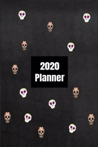 2020 Planner: Weekly Planner January 2020 - December 2020 Calendar Agenda Daily Schedule - Creepy And Scary Skull For Horror Thriller Fans