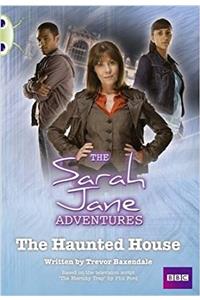 Bug Club White B/2A Sarah Jane Adventures: Haunted House 6-pack