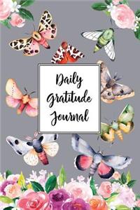 Gratitude Journal For Nature Lovers Butterflies and Moths 10: Daily Gratitude Journal, 100 Plus Plain Pages With Two Per Page, Start Each Day With A Grateful Heart.