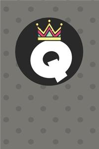 Q: Personalized Q letter notebook ! Unique customized Gift for whose names begin with Q, beautiful journal for Men / Women - with 120 Page, Thoughtful 