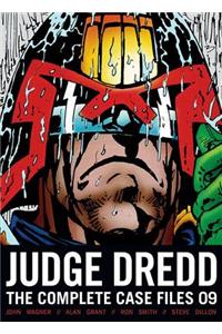 Judge Dredd: The Complete Case Files 09