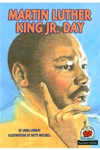 Martin Luther King Jr. Day (4 Paperback/1 CD)