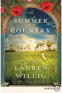 The Summer Country [Large Print]