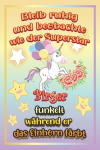 Bleib ruhig und beobachte wie Superstar Birger funkelt während sie das Einhorn färbt