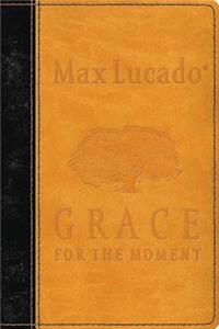Grace for the Moment: Inspirational Thoughts for Each Day of the Year