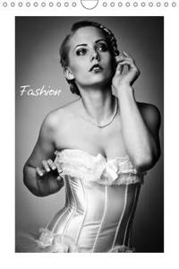 Fashion / UK-Version 2015