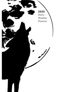 2020 Daily - Weekly Planner Wolf Howling at Moon