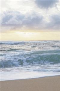 2020 Daily Planner Perfect Beach Day 388 Pages