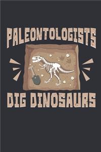 Paleontologists Dig Dinosaurs