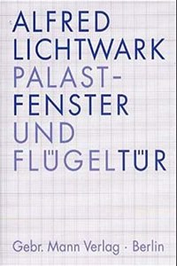 Palastfenster Und Flugeltur