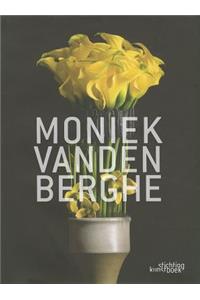 Moniek Vanden Berghe: Monograph