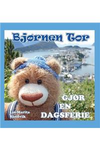Bjørnen Tor Gjør En Dagsferie
