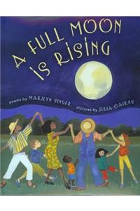 Full Moon Is Rising, a (4 Paperback/1 CD) [with CD (Audio)]