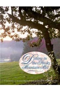 Dining in the Smoky Mountain Mist