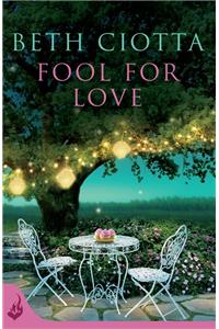 Fool For Love (Cupcake Lovers Book 1)