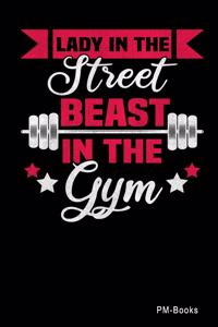 Lady In The Street Beats In The Gym
