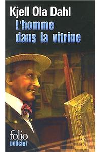 Homme Dans La Vitrine