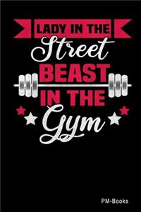 Lady In The Street Beats In The Gym