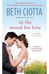 In The Mood For Love (Cupcake Lovers Book 4)