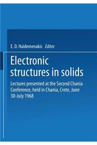 Electronic Structures in Solids