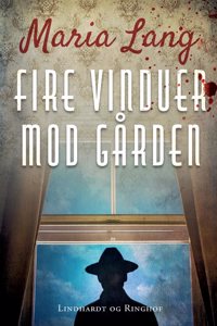 Fire vinduer mod gården