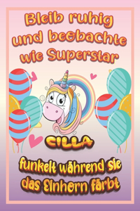 Bleib ruhig und beobachte wie Superstar Cilla funkelt während sie das Einhorn färbt