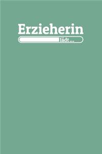 Erzieherin lädt