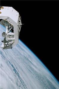 Space Station Theme Science 2019 Daily Planner 384 Pages